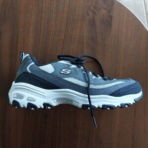 Like New! Skechers D'Lites Womens Walking Shoes